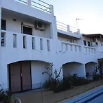 Villa Irene Gournes