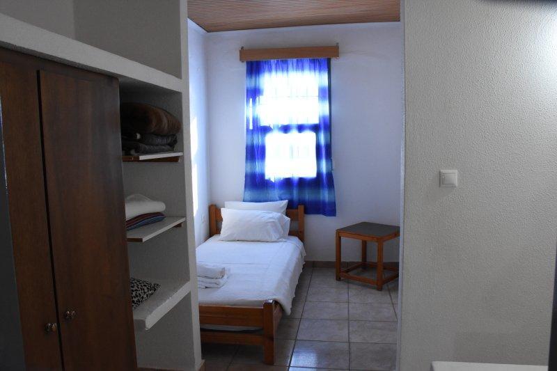 Irene Gournes Hotel *